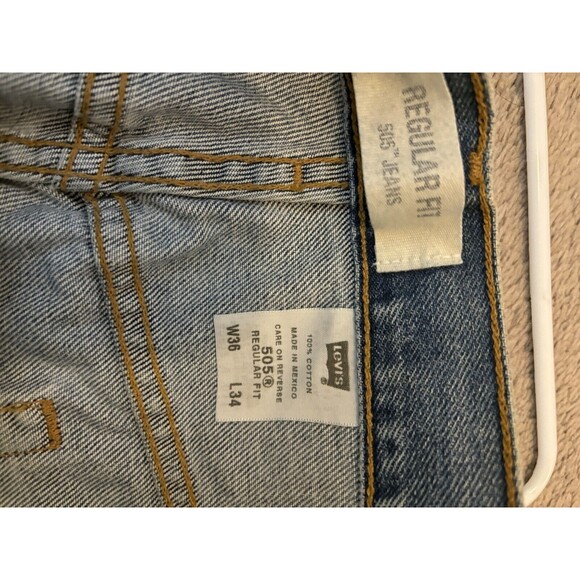 New Levi's Men's 505 Regular Fit Straight Leg Blue Denim Jeans 36X34 Mexico - Picture 6 of 9